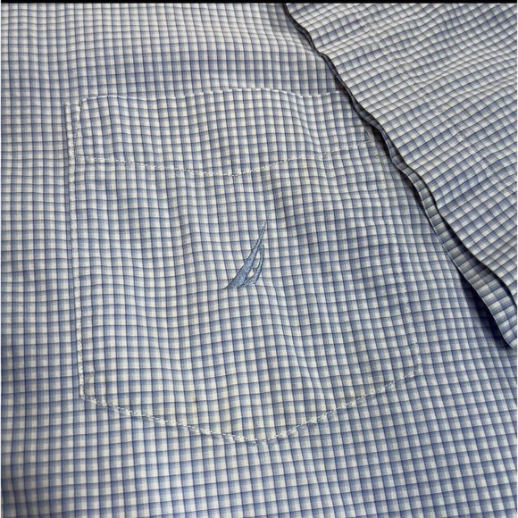 Nautica Men’s Button Up Blue White Checkered Short Sleeve Shirt -Size Large - Picture 6 of 6
